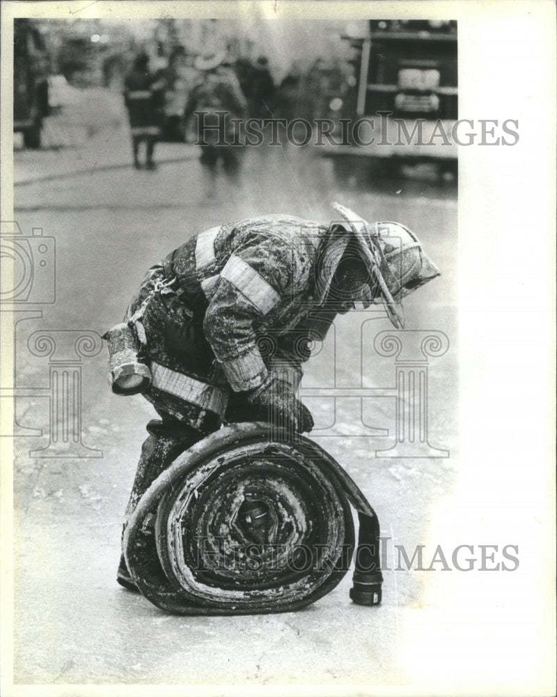 1983 Press Photo ElCrusted Ice Encrusted Fretighter 311