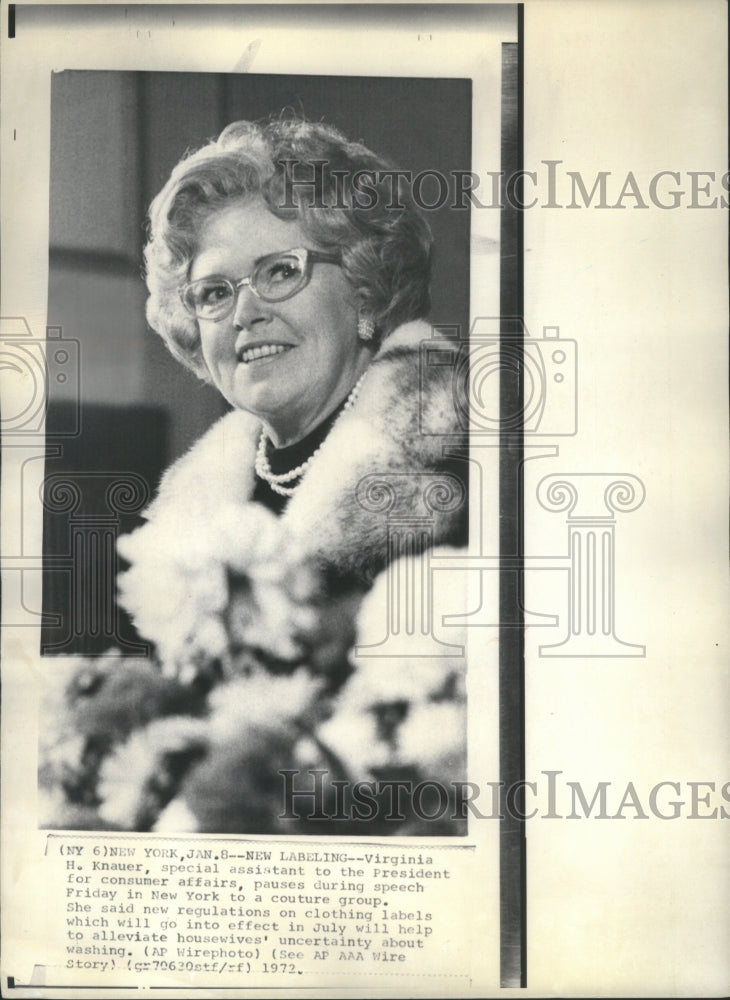 1972 Press Photo Virginia H.Knauer Cheif Richard Nixon