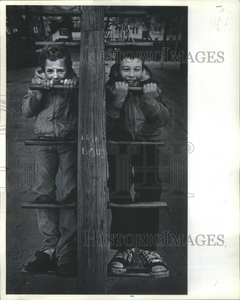 1982 Playground Play Region Children Indoor - Historic Images