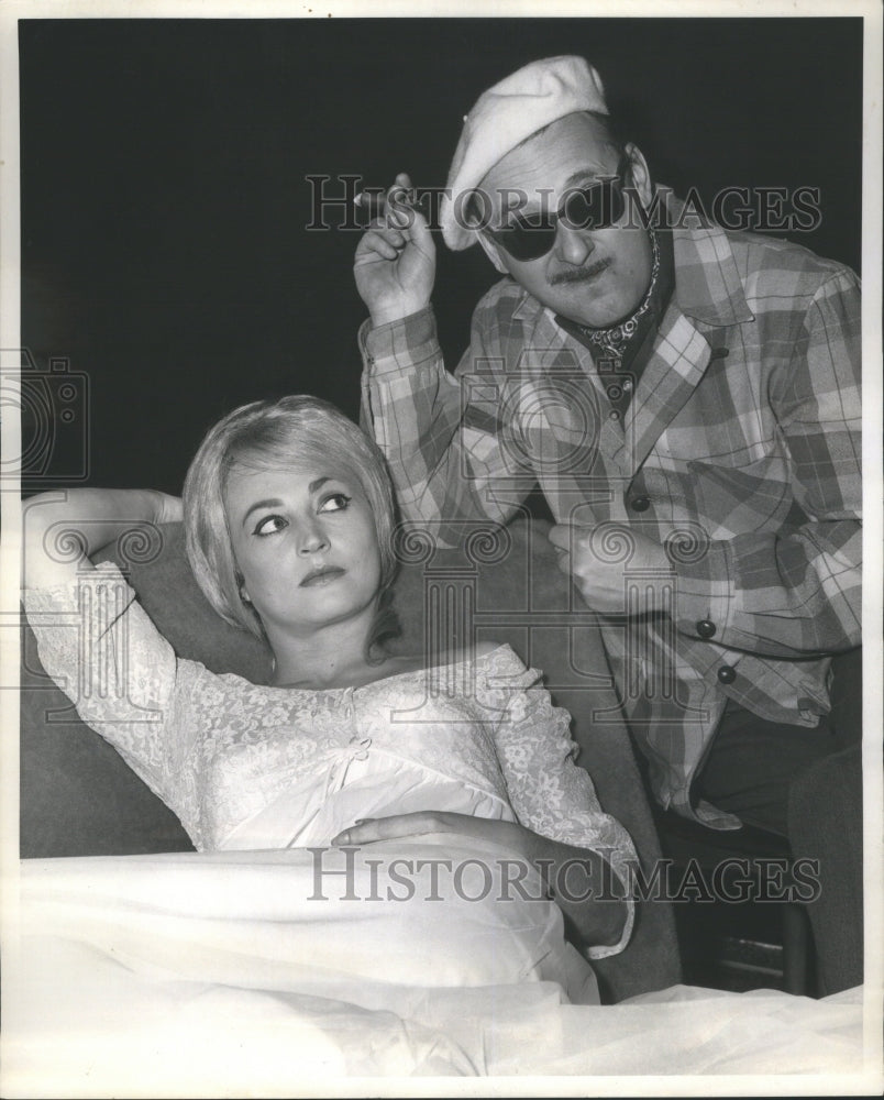 1965 Press Photo Success Spoil Rock Hunter Lillian