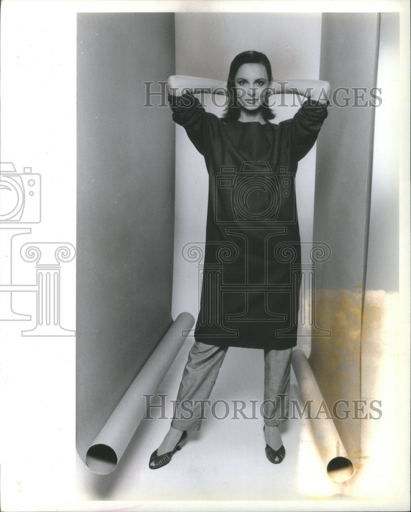 1983 Press Photo Red Blue T Shirt Mtcheal Kors Petra Fi