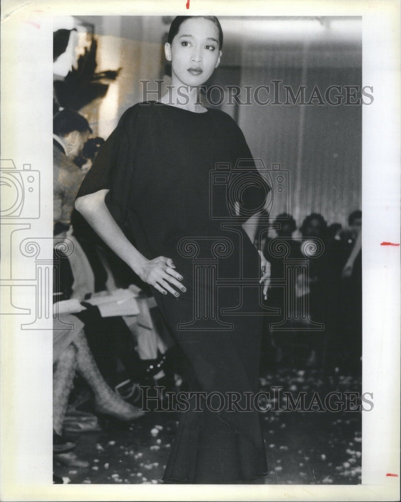 1983 Mrs.H.Winter Fashion Designer - Historic Images