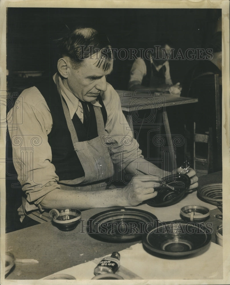 1939 Press Photo Ralph Kennedy Million Progress Work