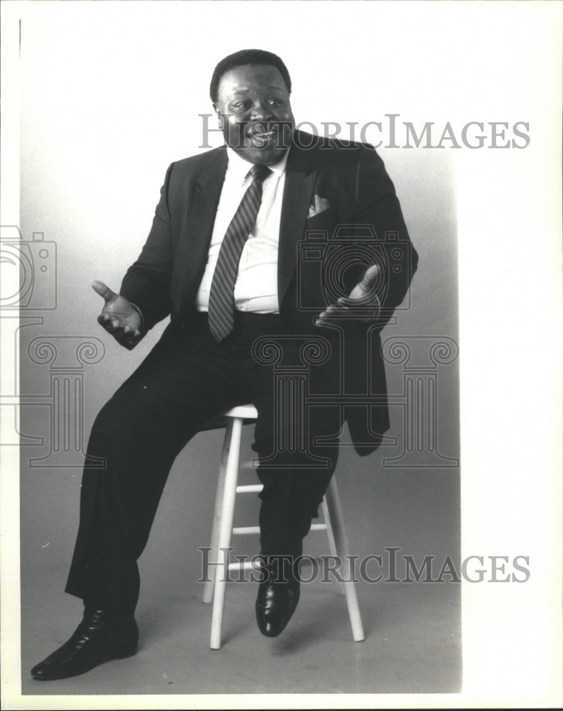 1987 Press Photo Lenuel Austin Politician Alderman