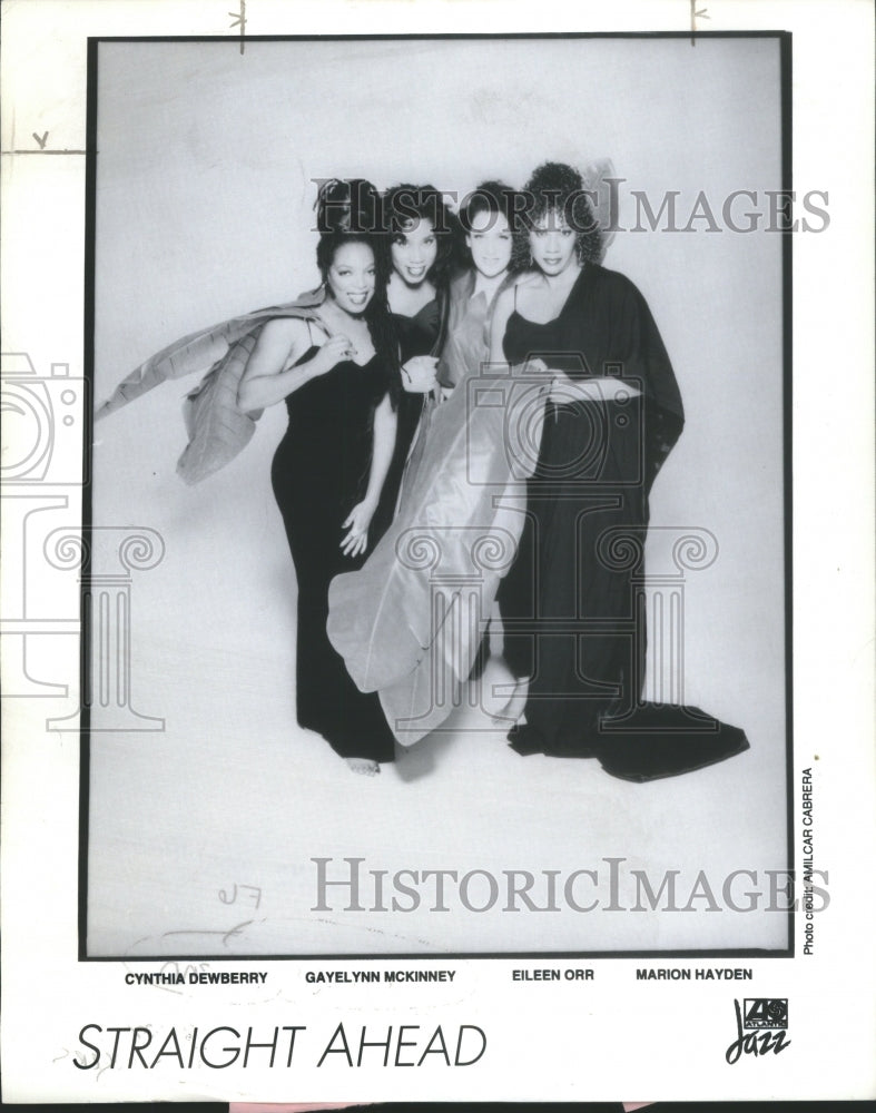 1995 Press Photo Jazz Singers Straight Ahead