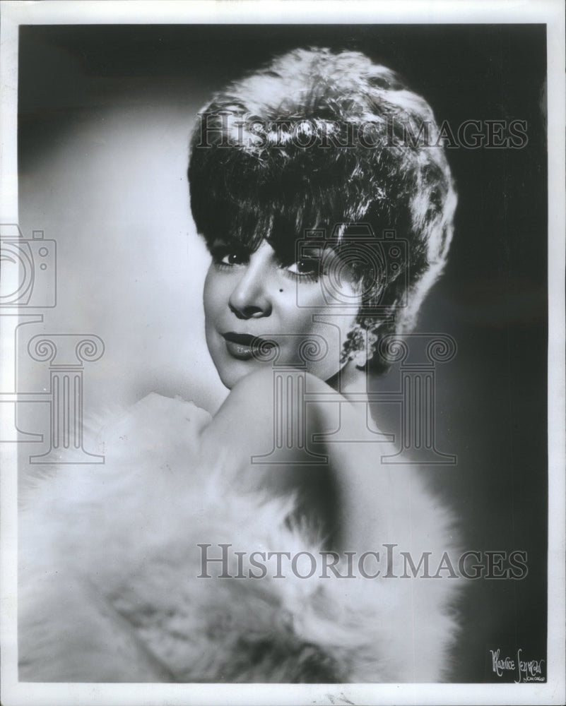 1965 Press Photo Beautiful Lady Ruth Claire Singer