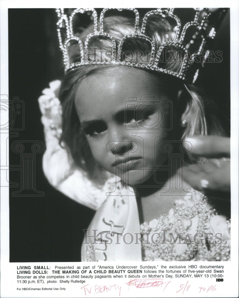 Press Photo Swax Broong Living Doll Beauty Queen