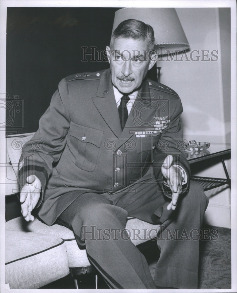 1957 Press Photo General John B. Medaris Missiles Chief