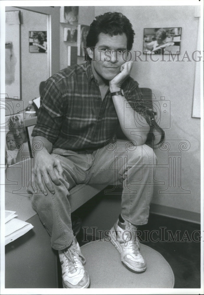 1993 Press Photo Martinez LA Law Hispanic Actor Tv Show