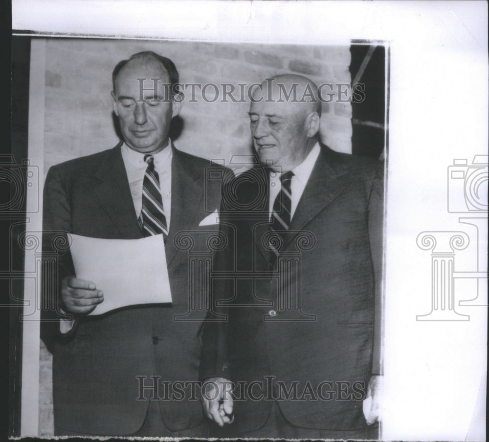 1955 Press Photo Adlai Stevenson American Politician