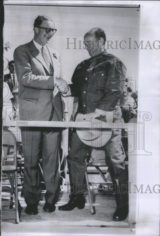 1956 Press Photo Adlai Stevenson American Politician