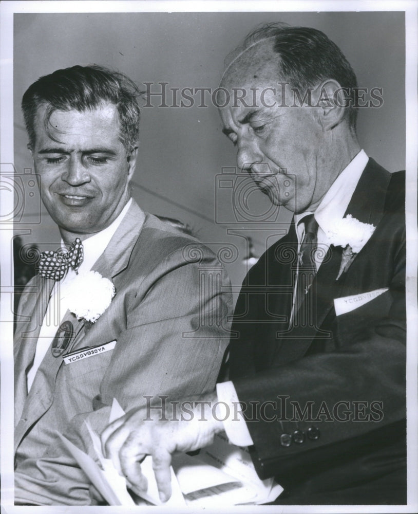 1958 Press Photo Adlai Stevenson Politician