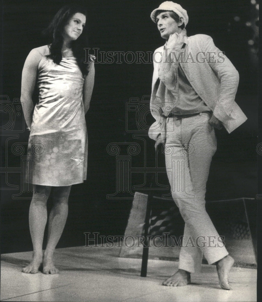 1968 Press Photo Richard Kay Phoebe Ronald Pickup Mosal