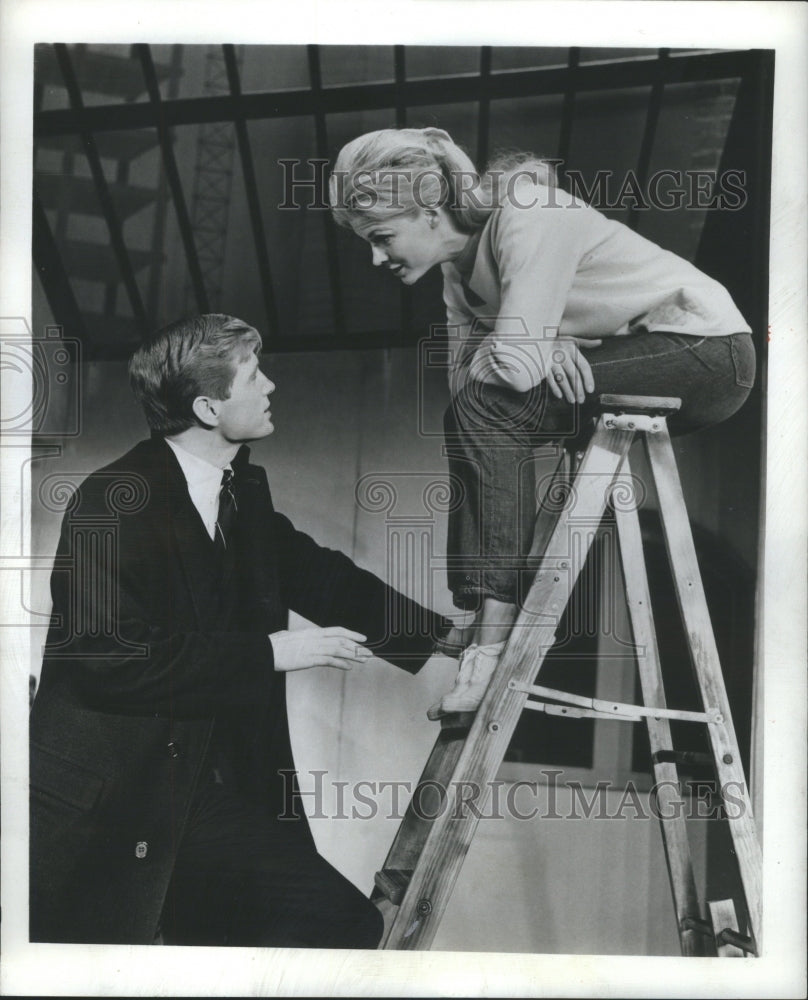 1966 Press Photo Barefoot Park Phillip Clark Beverly - Historic Images