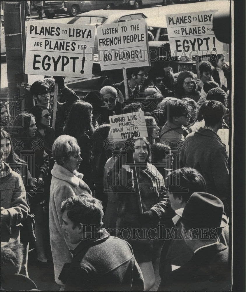 1970 Press Photo Anti Pompidou France Arab Nations