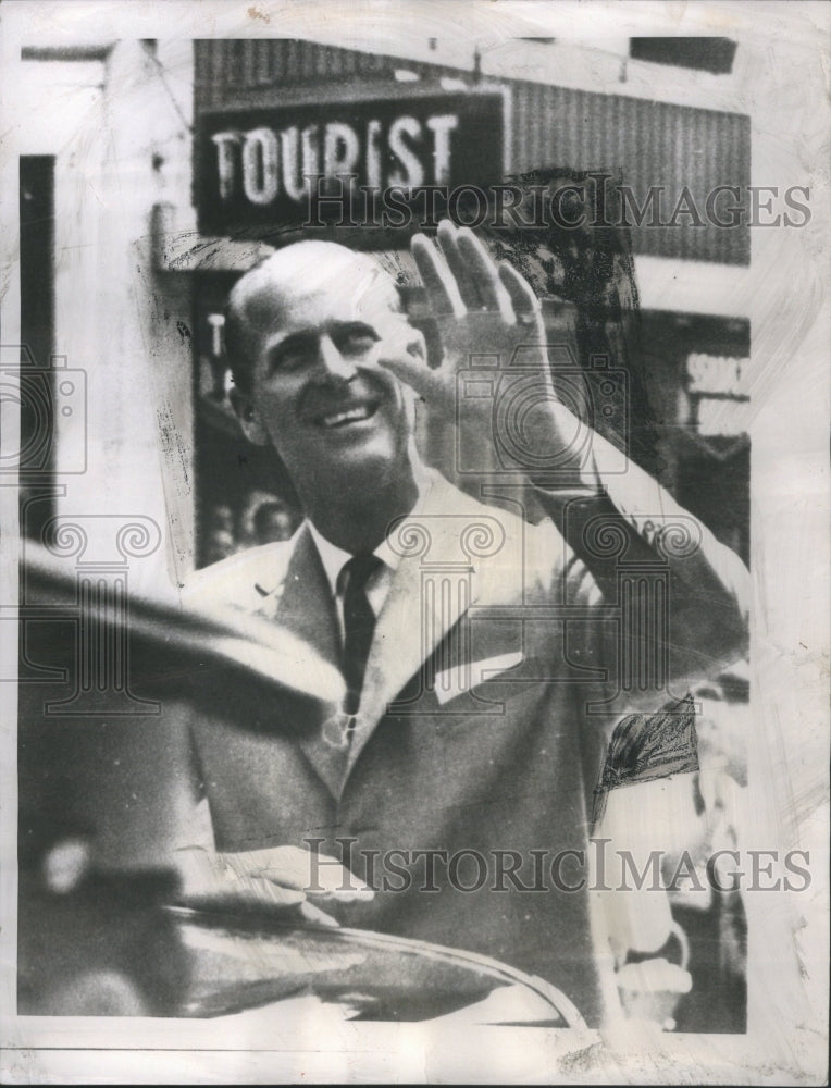 1959 Press Photo Royal Tourist Sign Ocean Prince Philip