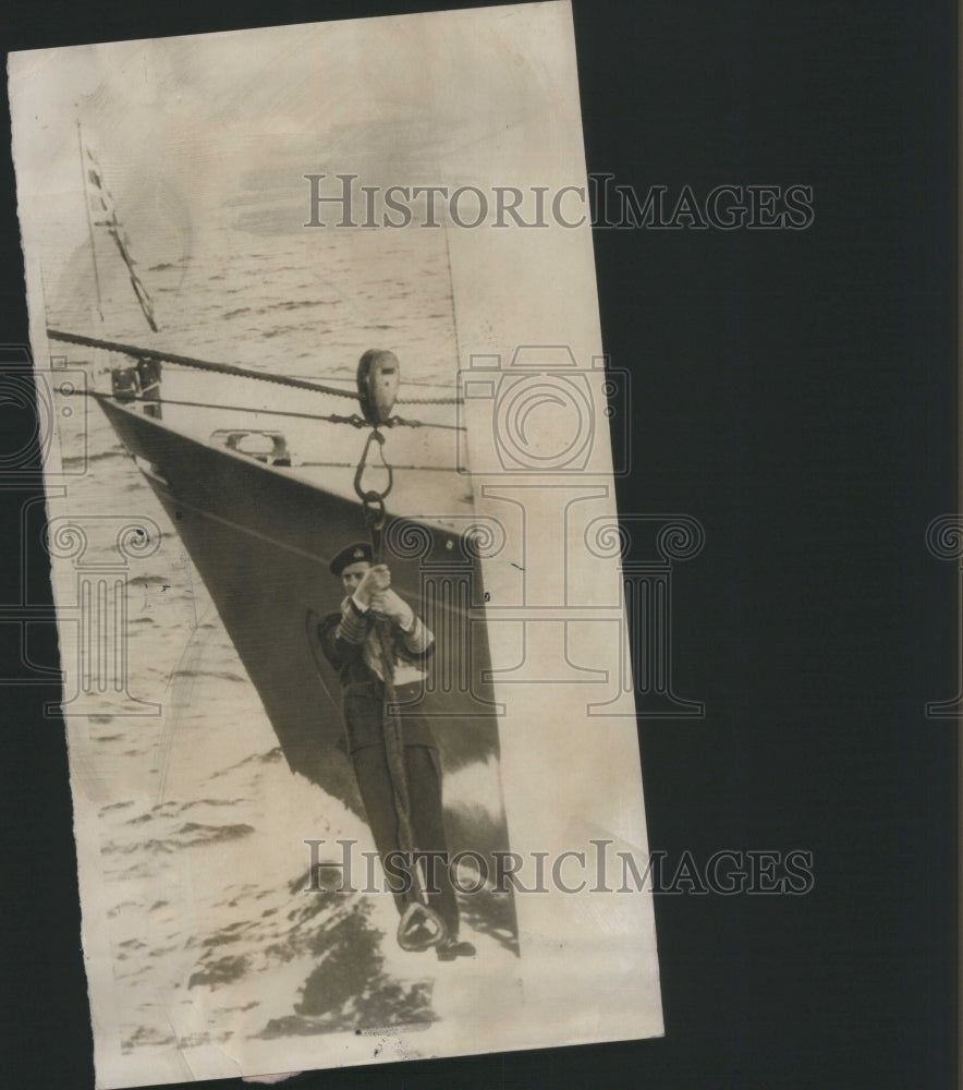 1955 Press Photo Prince Philip Duke Edinburgh Yacht