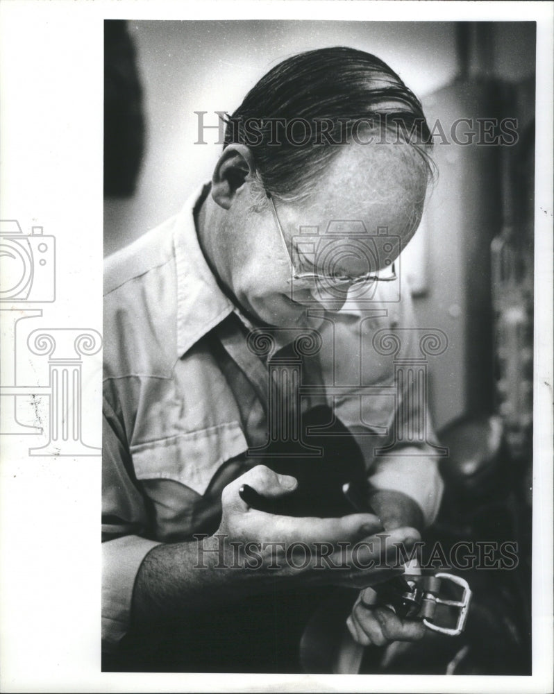 1982 Press Photo Philip Hawk Leather Worker Term Man