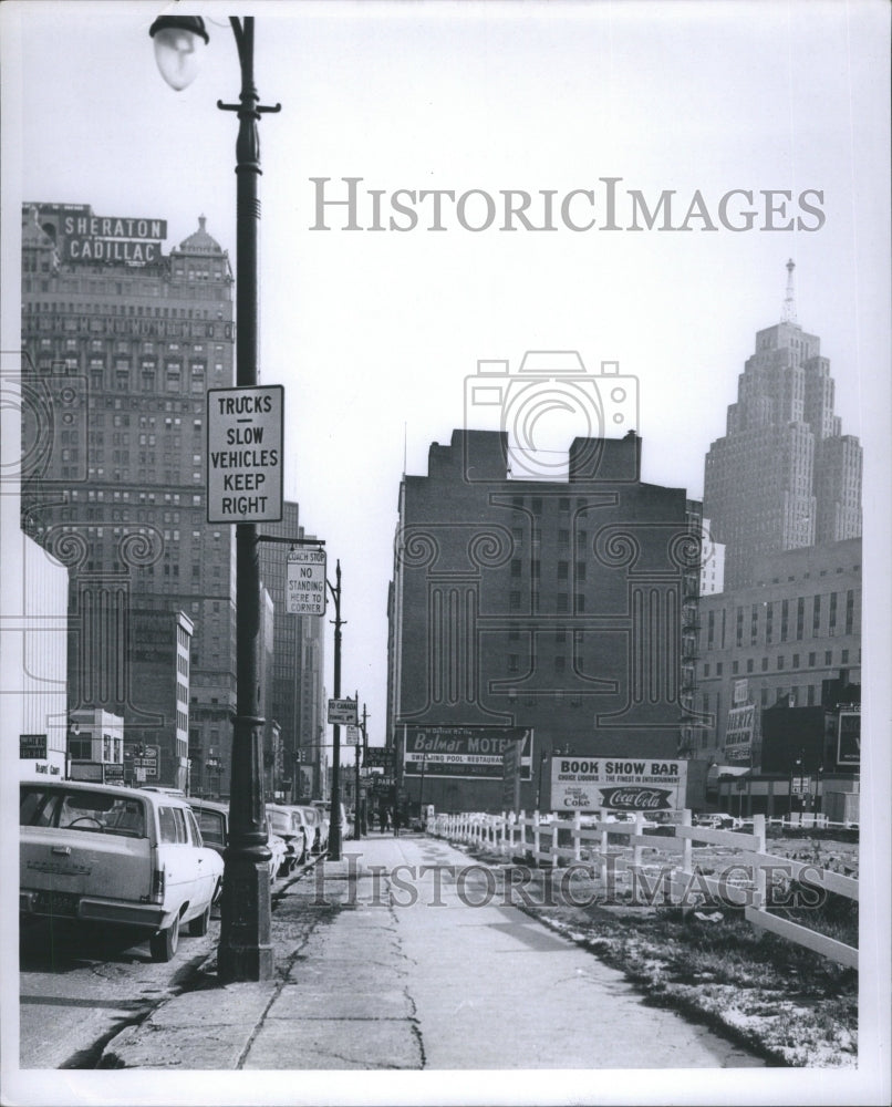 1967 Press Photo Michigan Skid Row Detroit Street