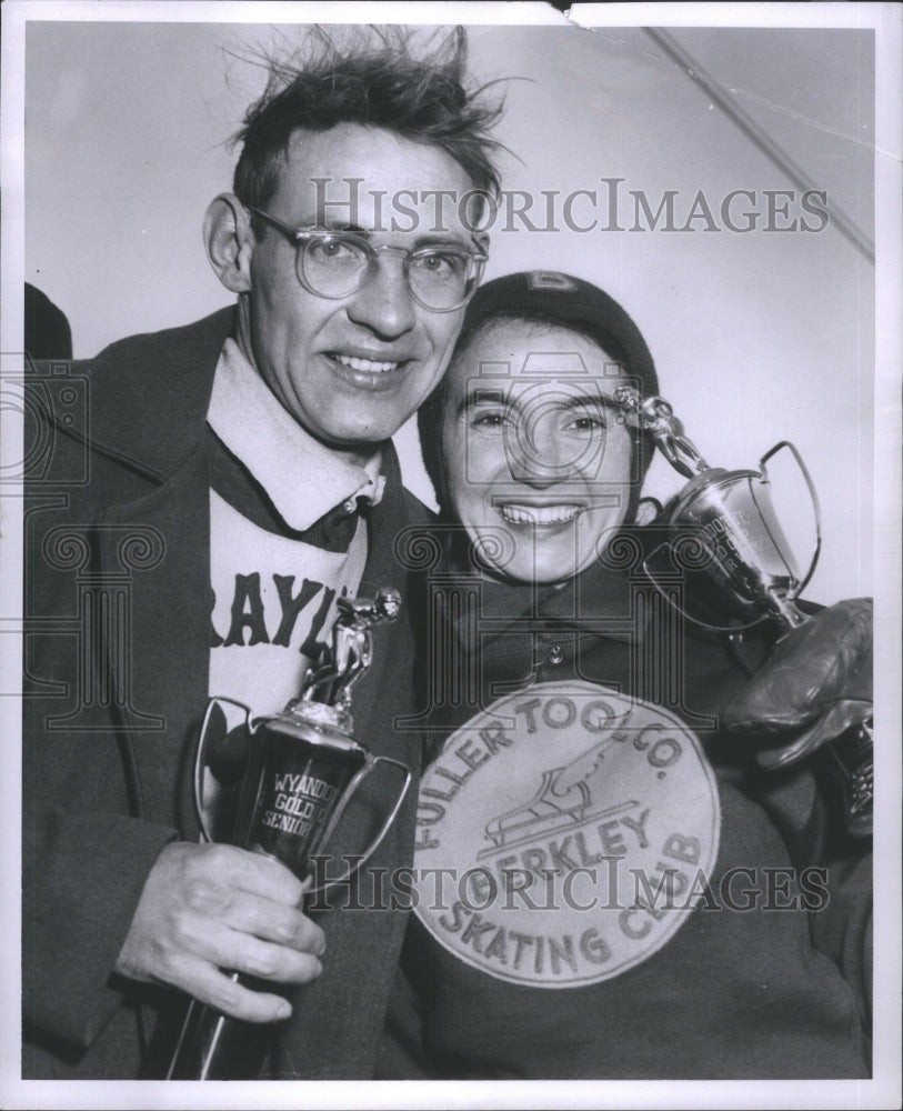 1954 Press Photo Boby Snyder Mrs Babara Merchatte De