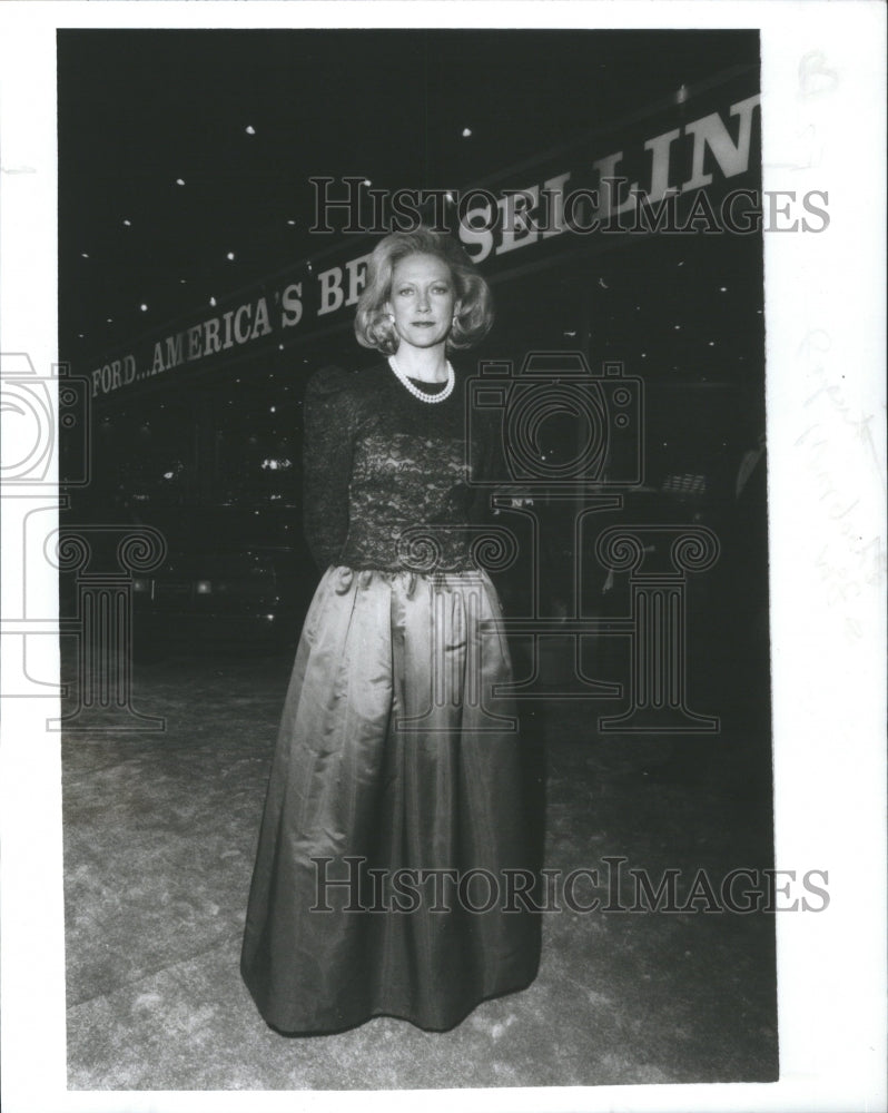 1990 Press Photo Mrs. Anne Rupert Murdoch