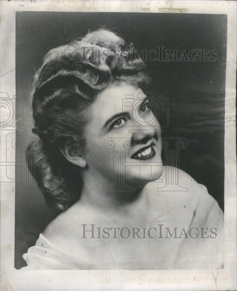 1951 Press Photo Mrs. Benjamin Sikorski