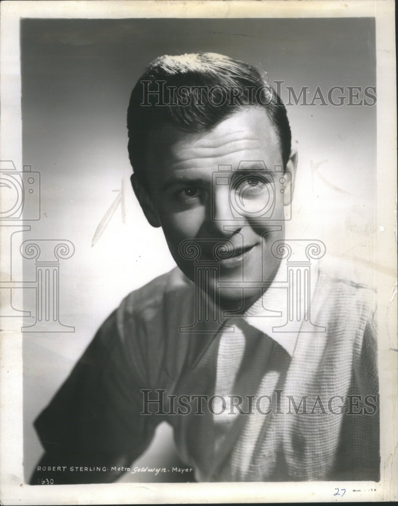 1946 Press Photo Robert Sterling Hart William Actor