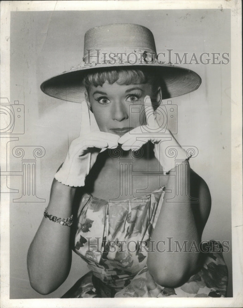 1968 Press Photo Connei Stevens Concetta Rosalie Singer