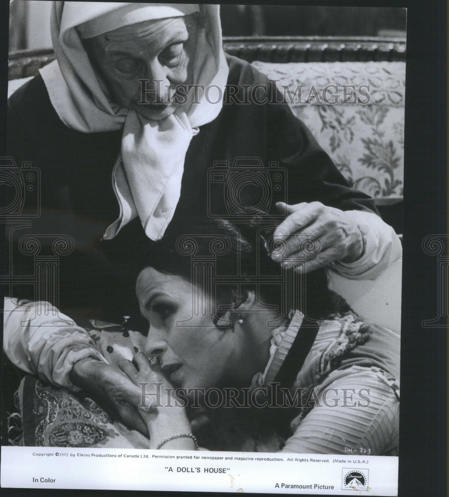 1973 Press Photo Claire Bloom Edith Evans Doll&#39;s House