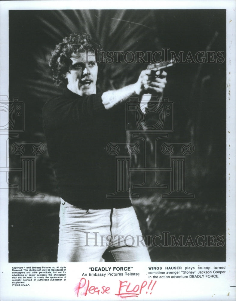 1983 Press Photo Wings Hauser Plays Deadly Force Thetar