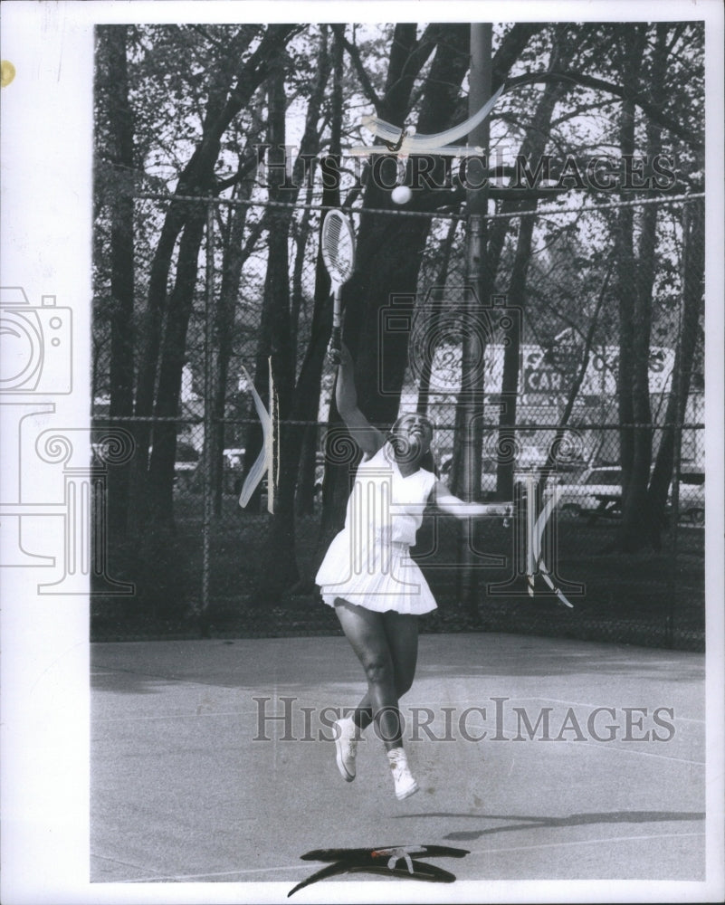 1967 Press Photo Alphonzia Edwards