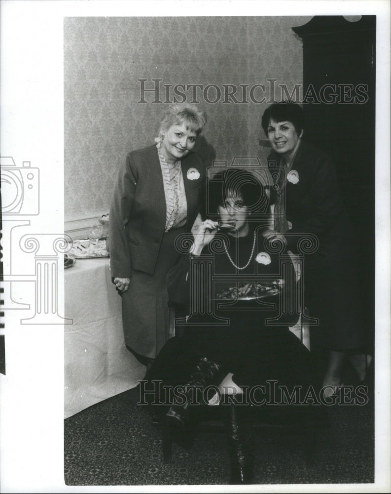 1984 Press Photo Press Luncheon TV personalties