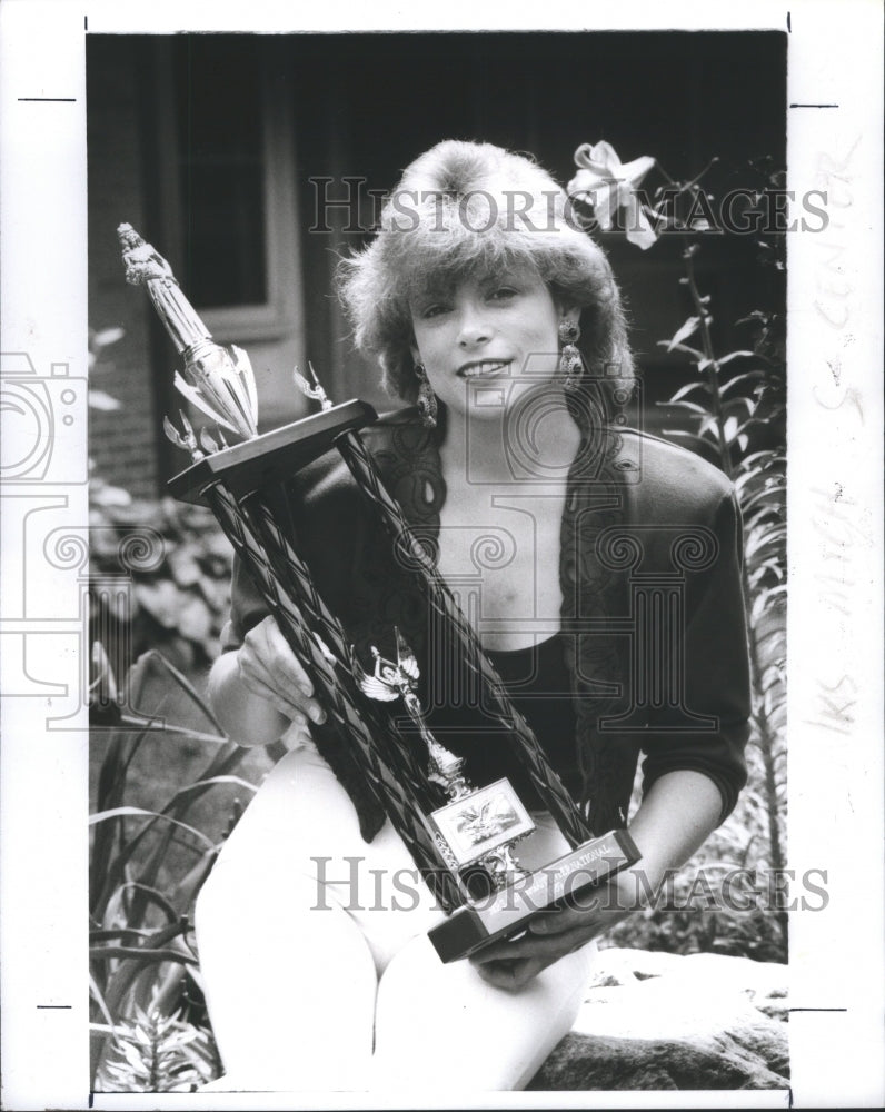 1990 Press Photo Mrs Michigan United States DeGuilio