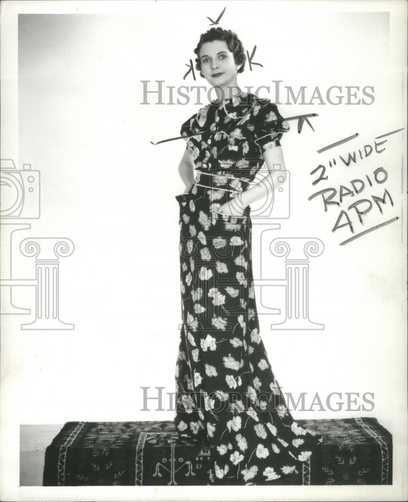 1936 Press Photo Loretta Clemens Musical Actress