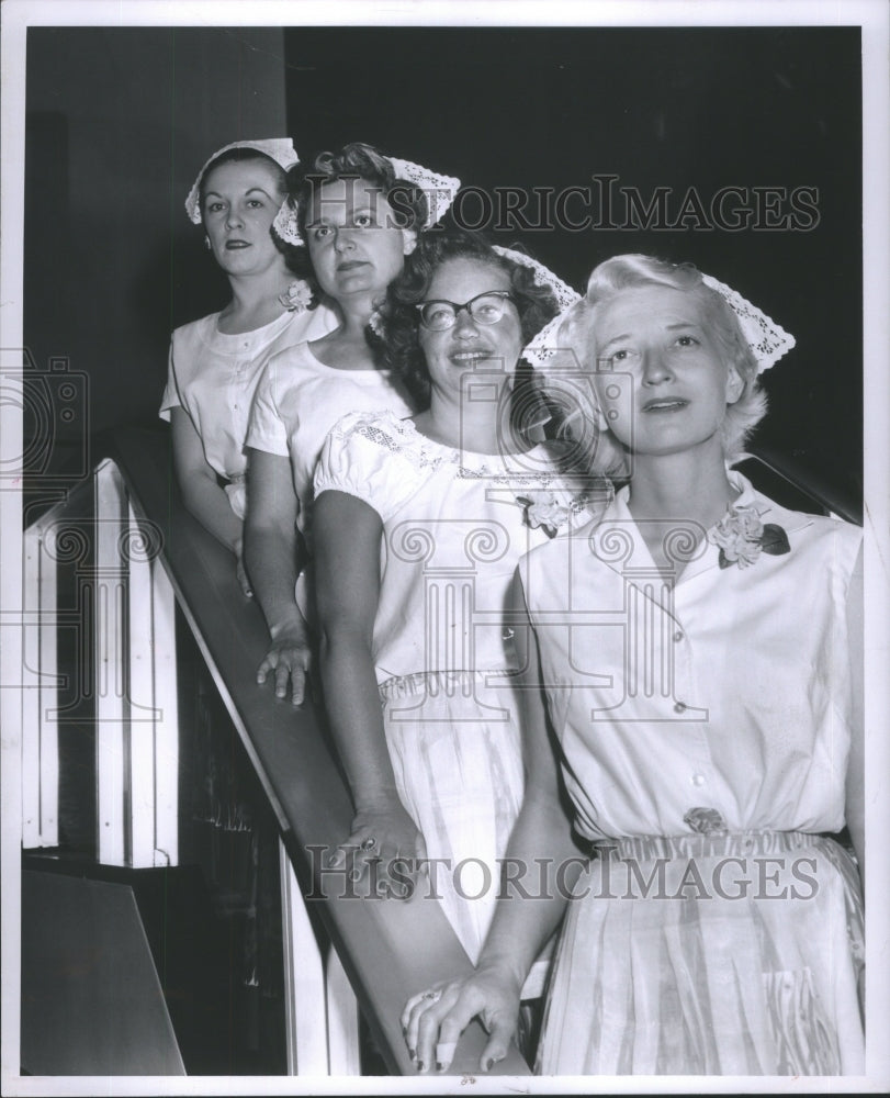 1958 Press Photo Detroit Pages Gen Fed Womens Clubs