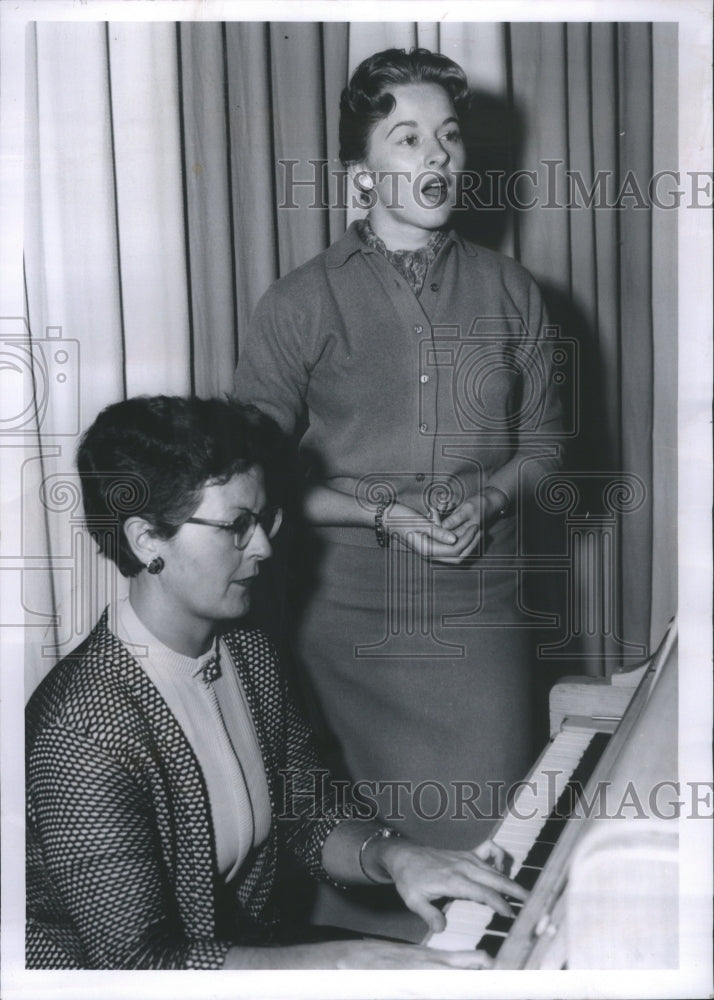 1960 Press Photo Pianists McDermot Singer Shomaker