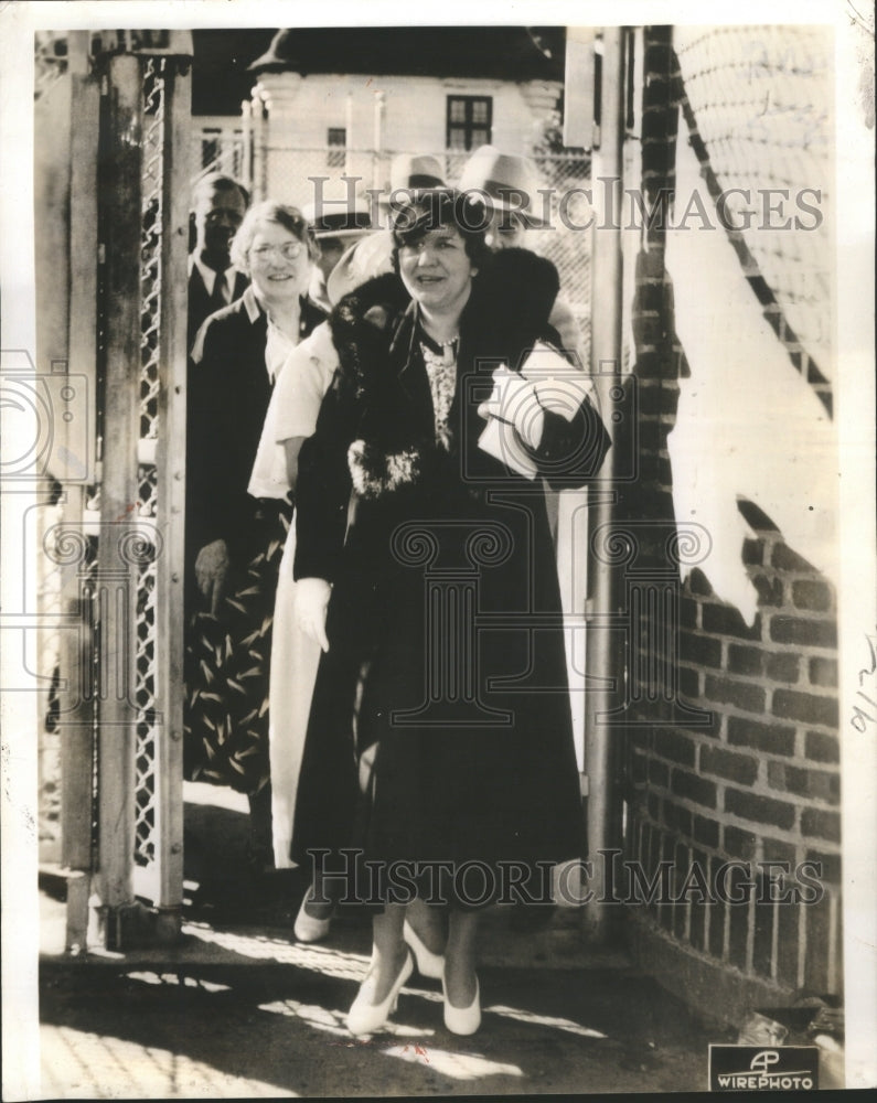 1935 Press Photo La Bamba has been covered