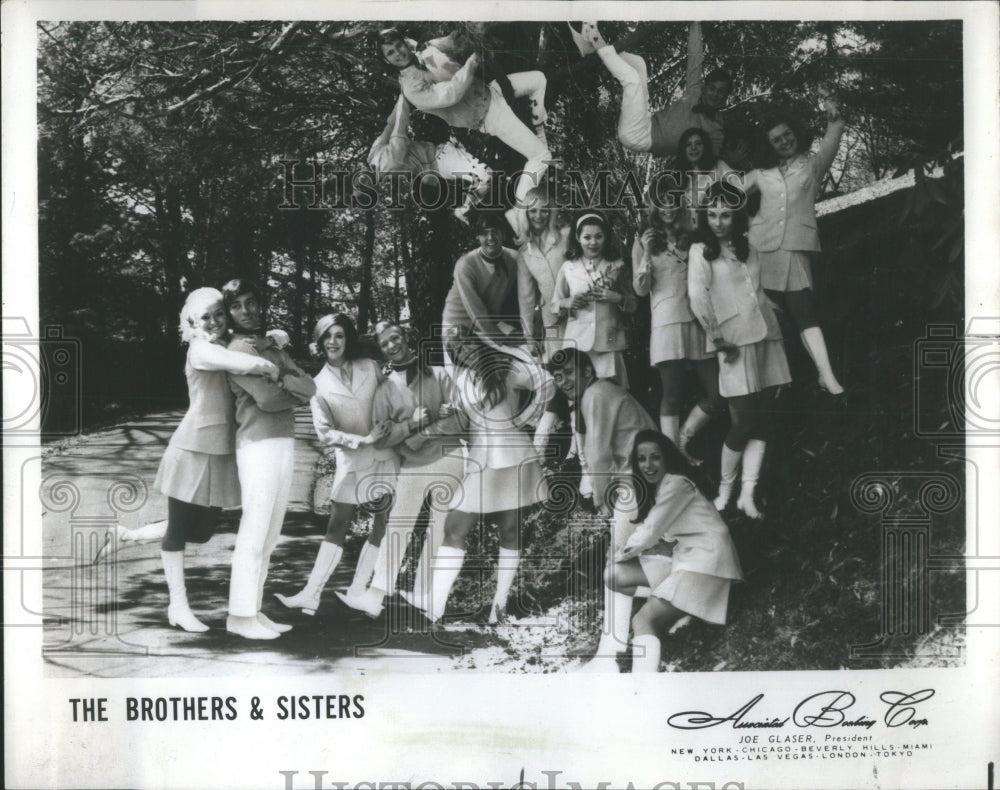 1969 Press Photo Brother Sister American Television