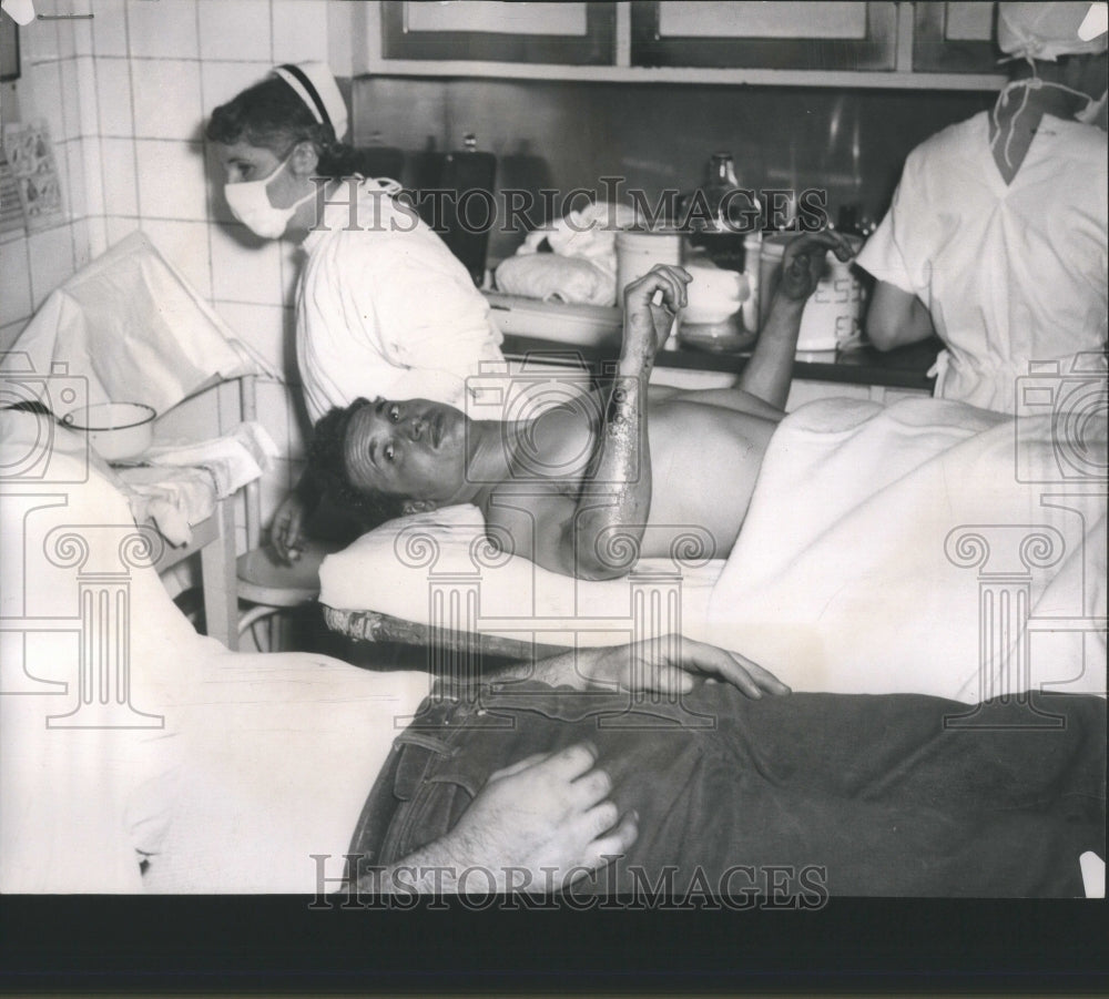 1953 Press Photo Tony Giovenco Henrotin Hospital