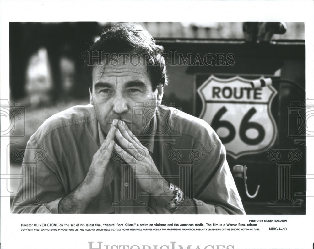 1994 Press Photo Oliver Stone Director Natural Born Kil