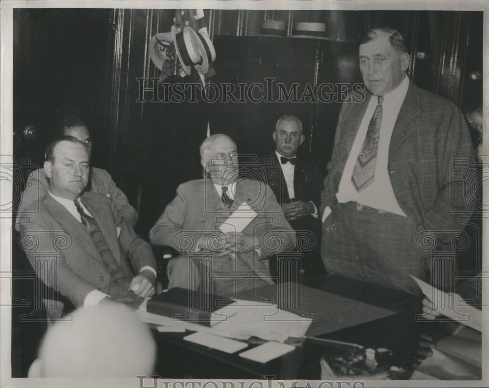 1932 Press Photo Arthur Whitcomb Ways Means Committee