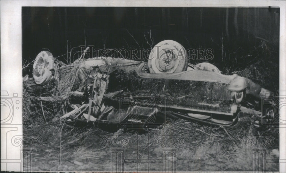 1961 Press Photo Thomas W Sargent Fugitive Wreckage Car