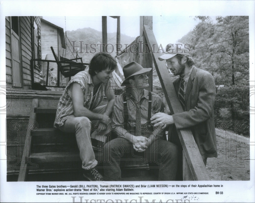 1989 Bill Paxton Patrick Swayze Liam Neeson - Historic Images