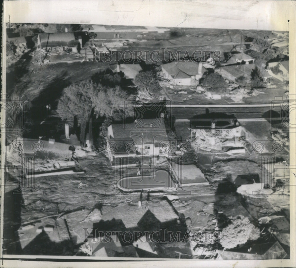 1963 Press Photo Home Owners Police Worked Los Angele