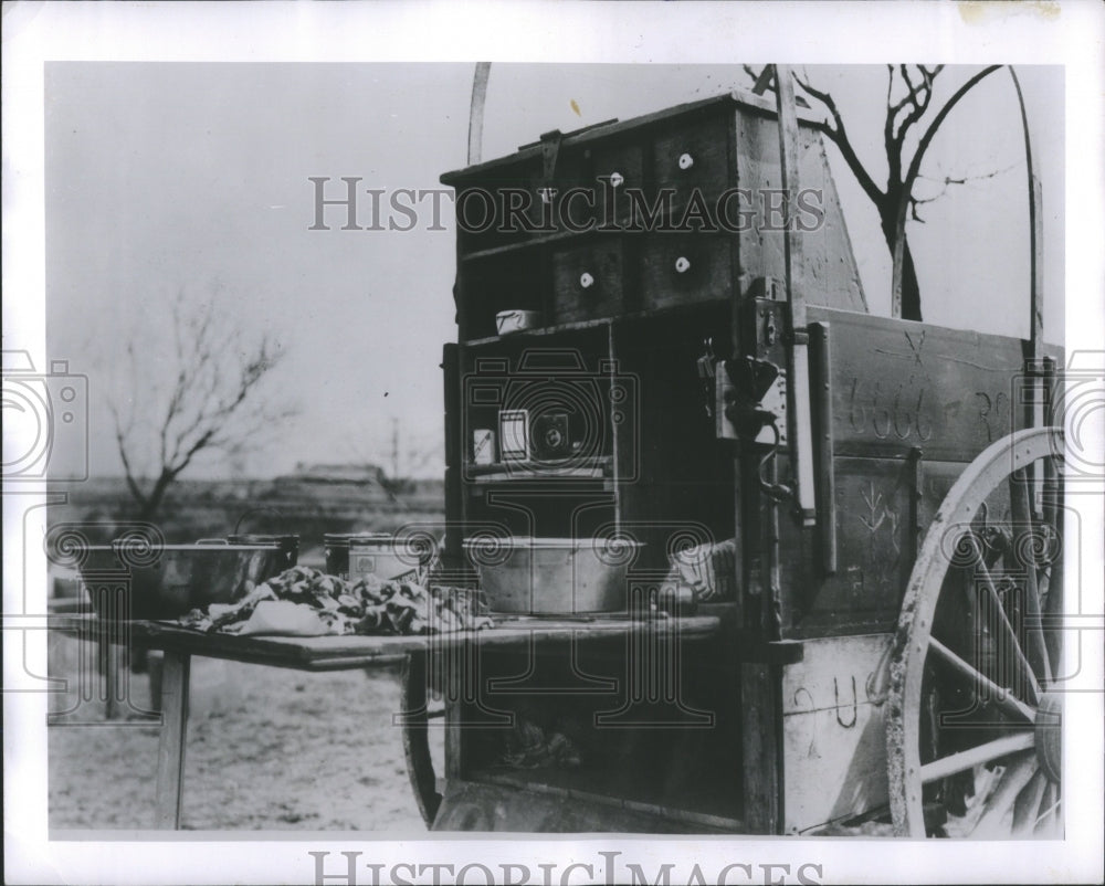 1952 Press Photo Trailas Lunch Wagon Chuckwagon Loned