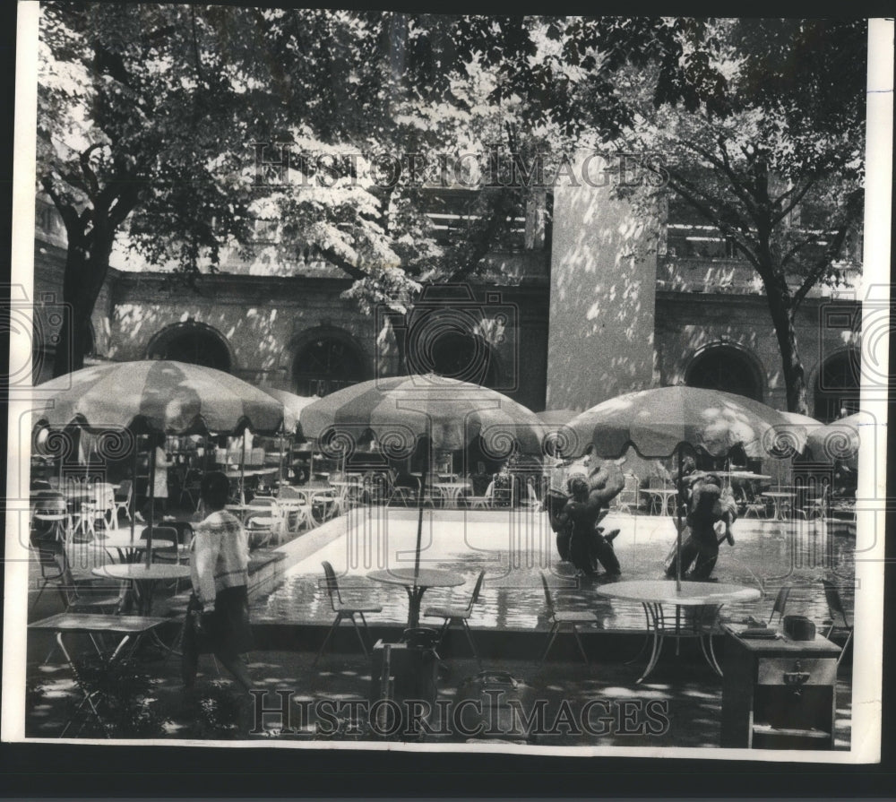 1975 Press Photo Art Institute