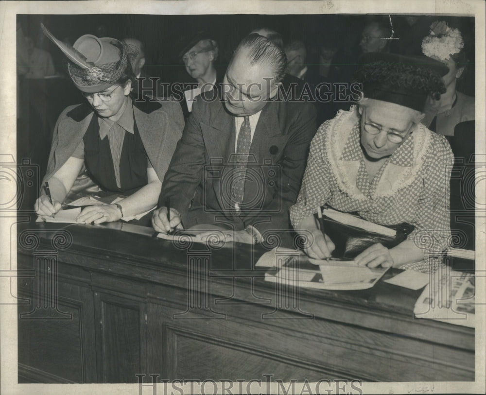 1946 Press Photo Price control