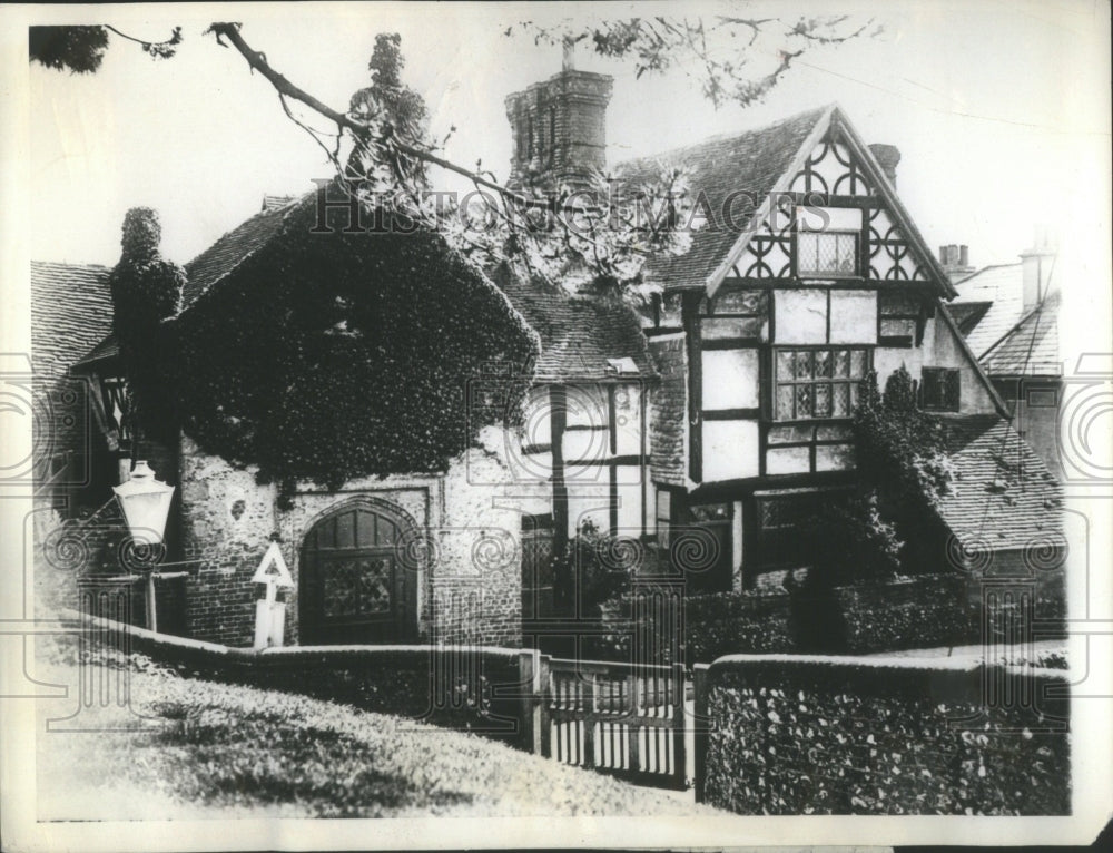 1929 Press Photo Anne Cleves Cottage Henry VIII Dutchli