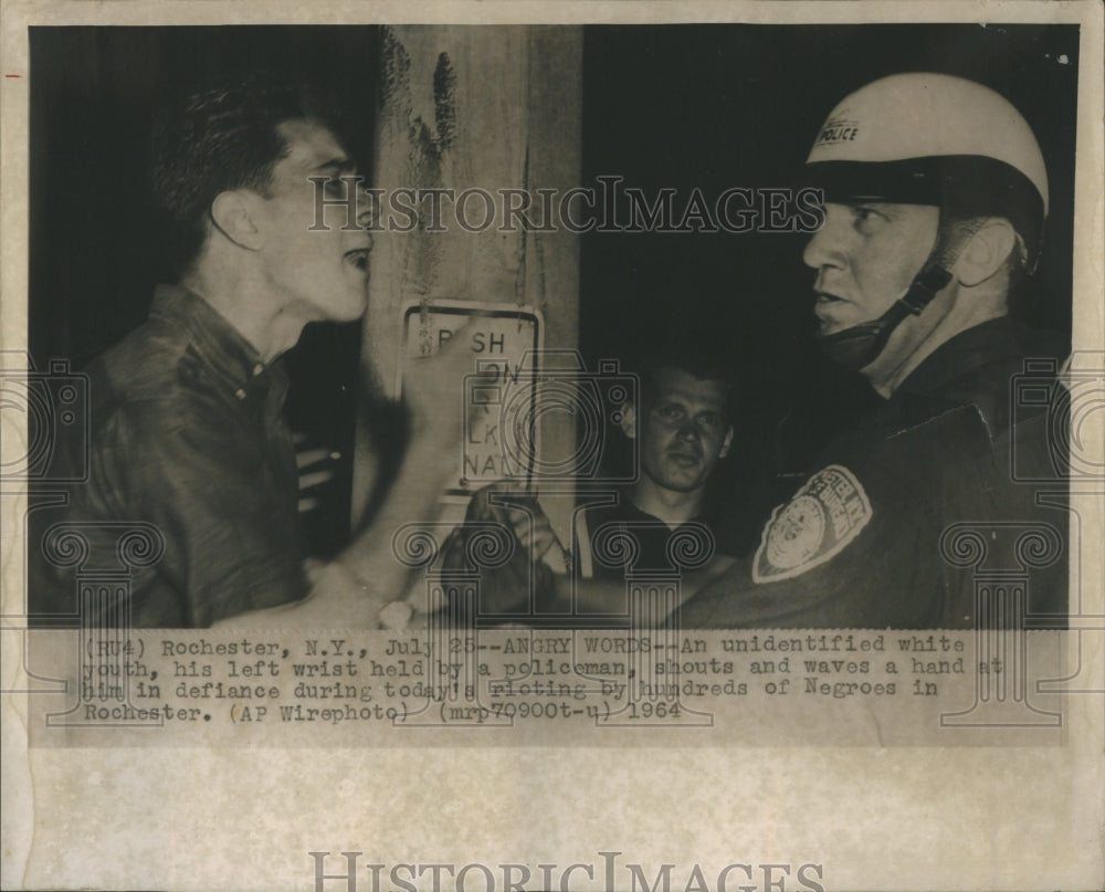 1964 Press Photo Rochester  unidentified white