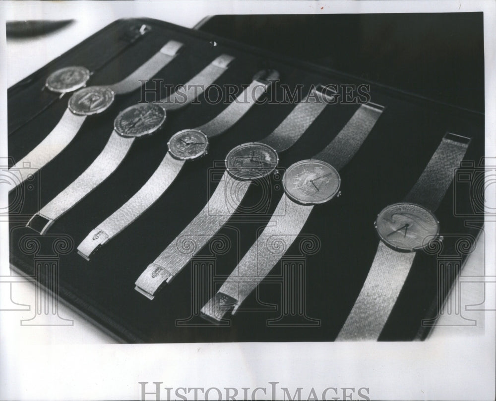 1975 Press Photo Sidney Krandall Sons Jewelers&#39; Watches